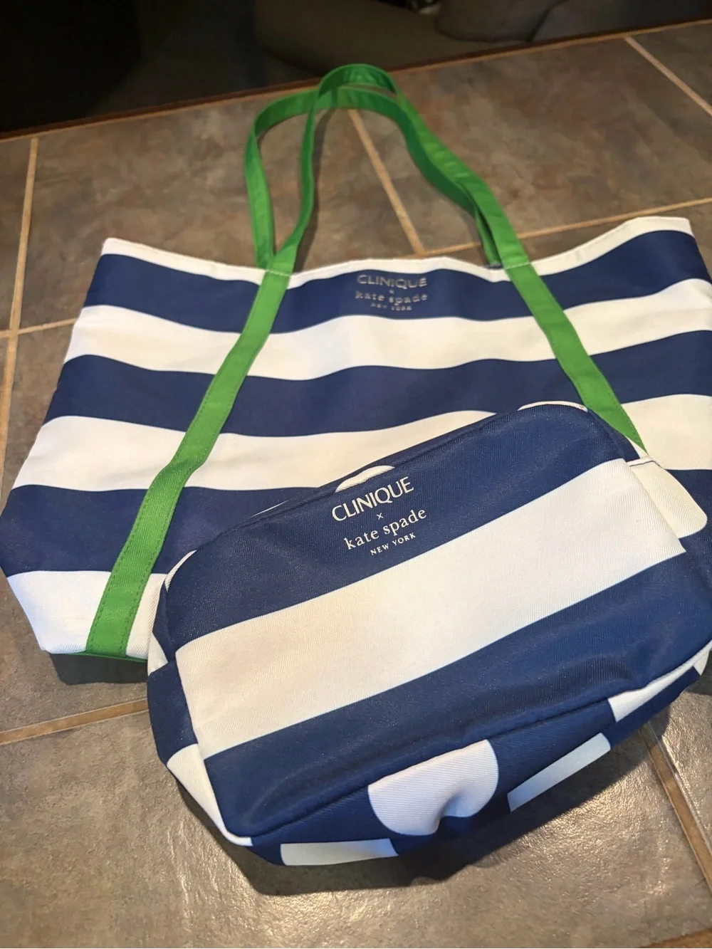 kate spade & Clinque Collab Navy &White Stripe Tote w/ Green Handles and pouche